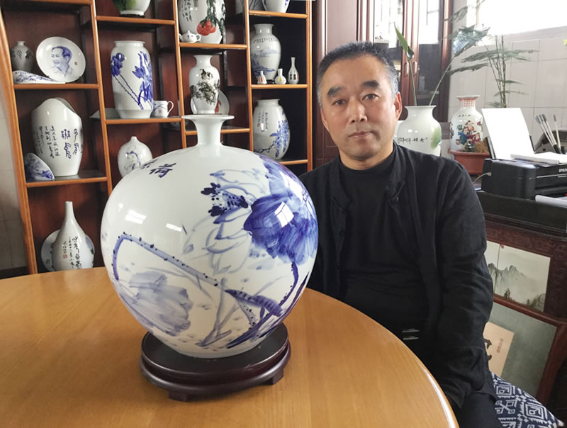 装饰瓷器